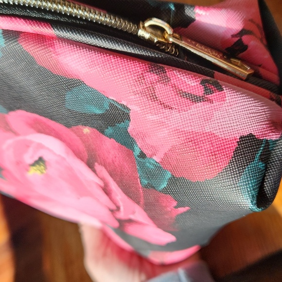 Trina Turk Cosmetic Makeup Bag Floral Black Pink Pouch Zipper - Picture 11 of 12